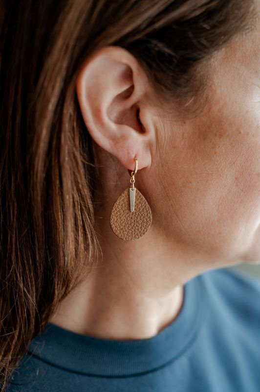 Earrings spiky little love*leather gold filled