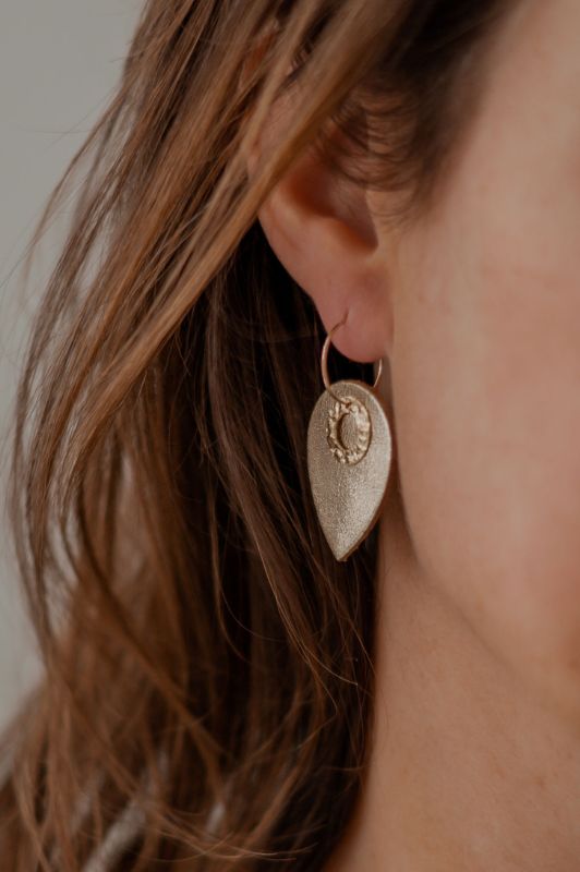 Earrings see through little love*leather gold filled