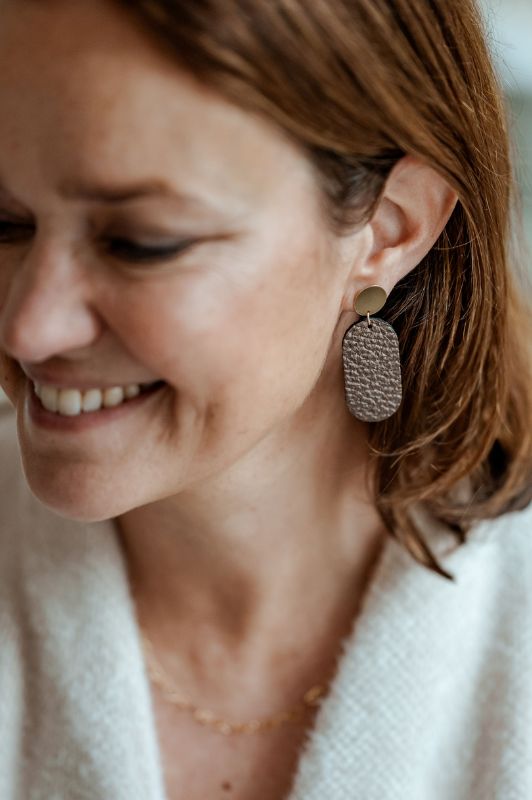 Earrings julia's mini me*leather gold filled*basic