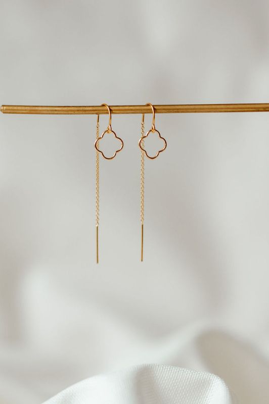 Oorbellen single mini luck*gold filled*oorketting