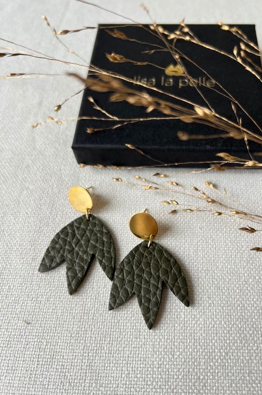 Oorbellen bloom your way*leer gold filled