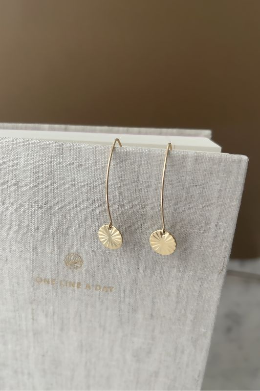 Oorbellen grace half way*gold filled