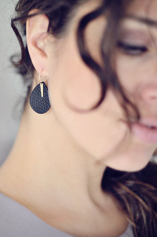 Earrings spiky little love*leather gold filled