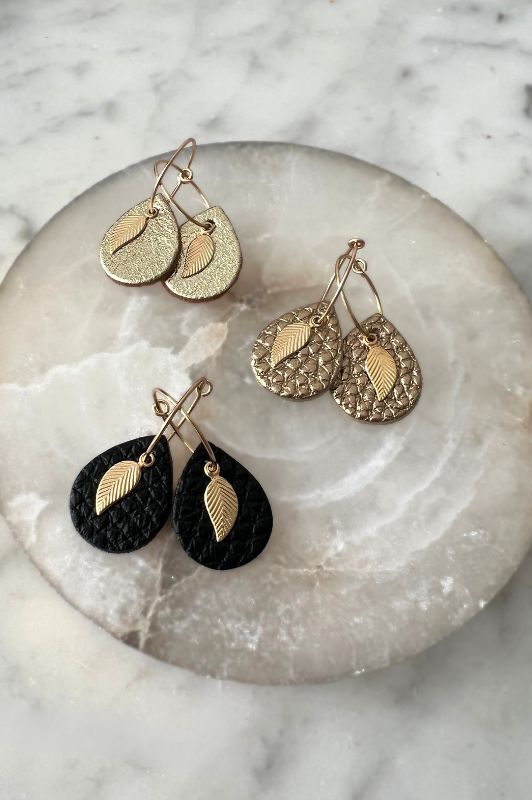 Earrings leaf mini me*leather gold filled*basic