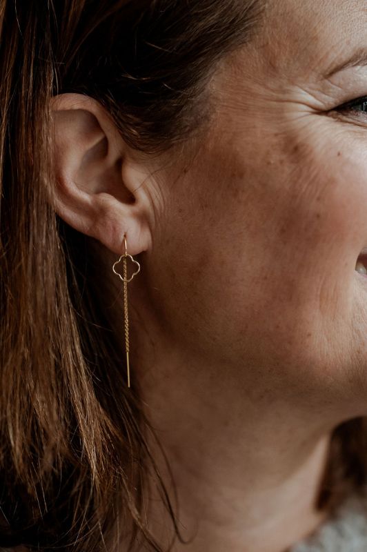 Oorbellen single mini luck*gold filled*oorketting