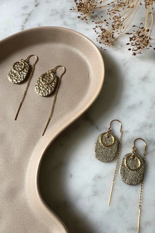 Oorbellen pillow to the moon*leer gold filled*oorketting