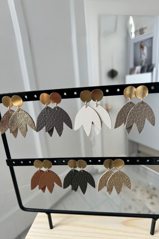 Earrings bloom your way*leather gold filled