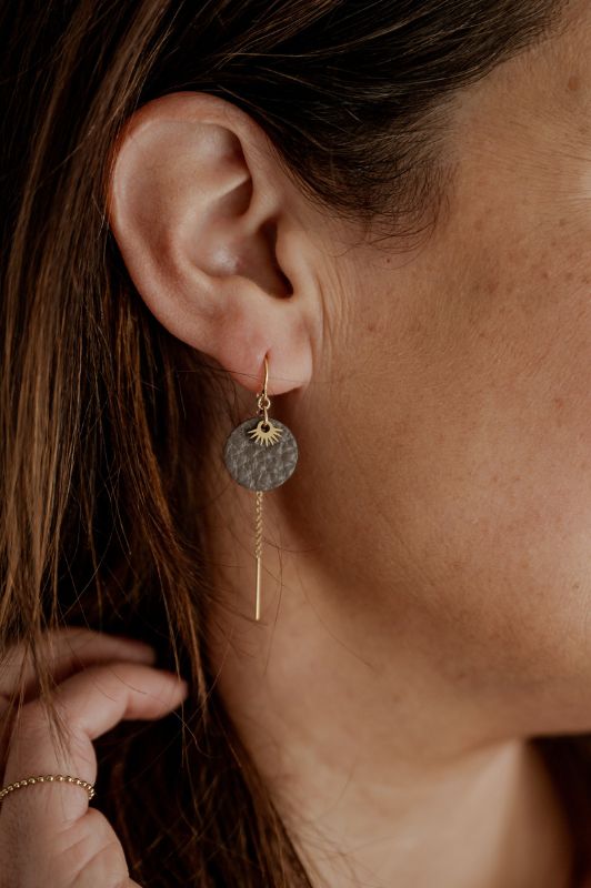 Earrings mini eye in love*leather gold filled*ear chain